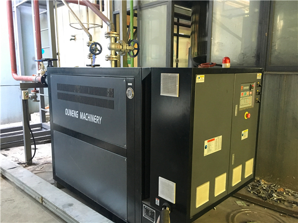 電加熱導(dǎo)熱油爐和燃氣導(dǎo)熱油爐哪個好？